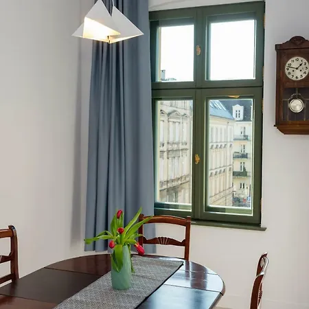 아파트 Provenir Strzelecka 25 *