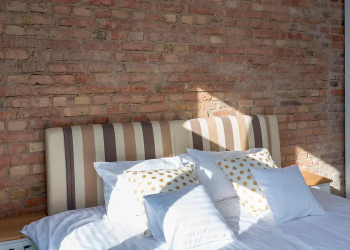 Provenir Strzelecka 25 Poznań